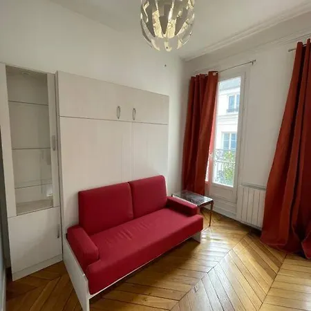 Heart Of Haussman Quiet & Balcony Parigi